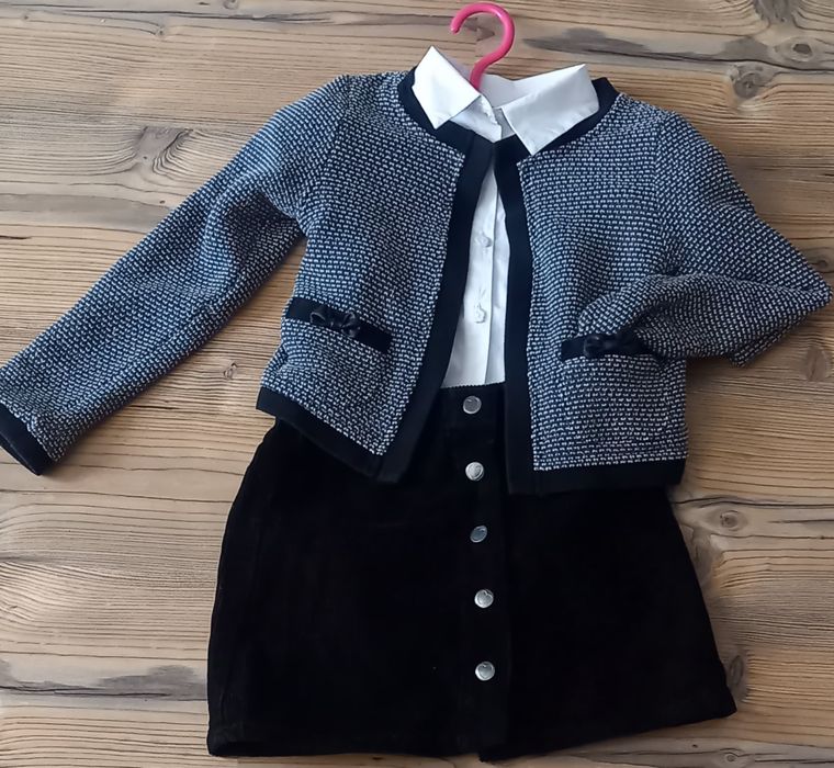 Elegancki Strój galowy