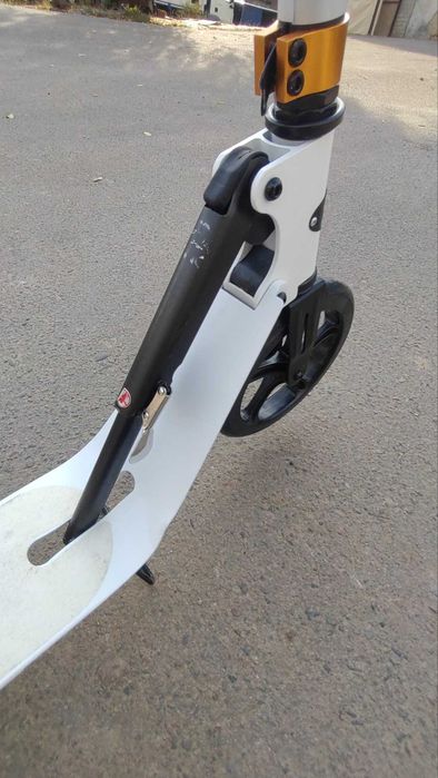 Самокат Hudora Big Wheel Style 230 120 кг (14236)