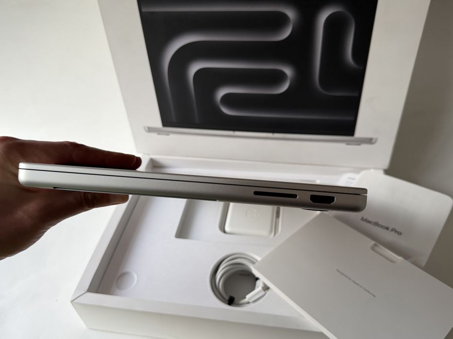 MacBook Pro 14” M3 / 16GB / 1TB / MacBook Pro 14” 2023 комплект