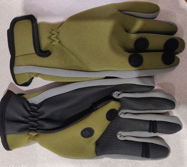 Рыбацкие спининнговые  перчатки неопреновые