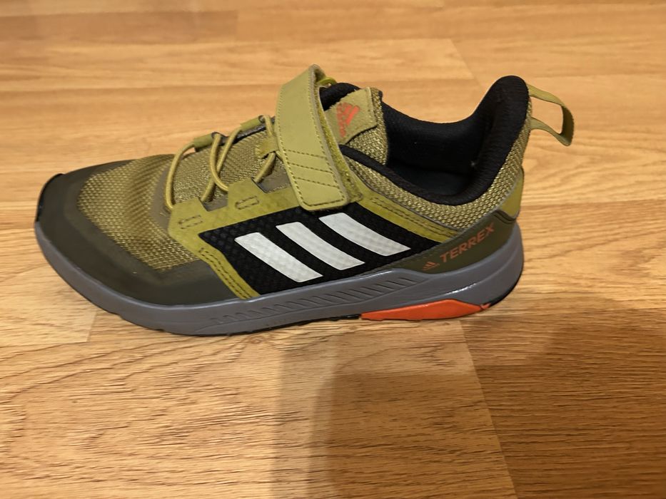 Кросівки Adidas terrex