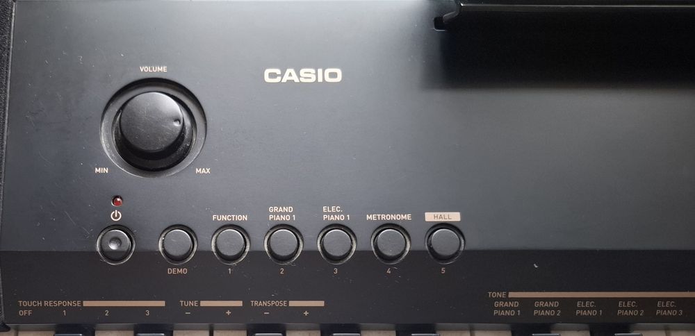 Цифрове піаніно Casio CDP-130 + повний комплект (педаль, пюпітр)