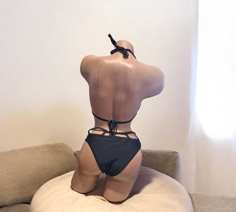 Стильний, ефектний купальник. Чашка В- С На 46р.