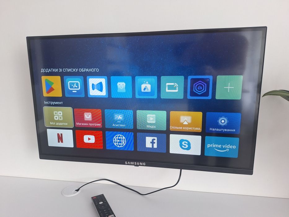 Телевізор  32 дюйма Samsung