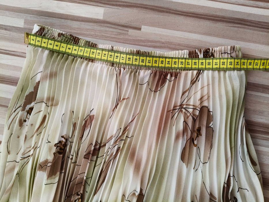 Kwiatowa spódnica plisowana, midi, M, Libaas