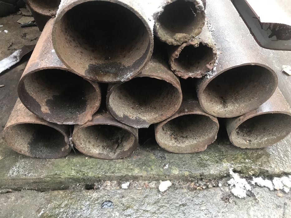 Труба металева 133мм