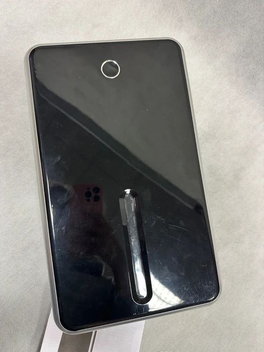 Osuszacz powietrza Quigg – kompaktowy, 65 W