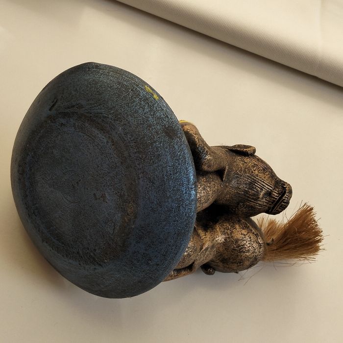 Estatueta  africana em loica ou bárro