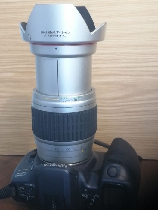 Об'єктив Voigtlander 28-210mm  на фотоапарат Sony  Minolta  AF