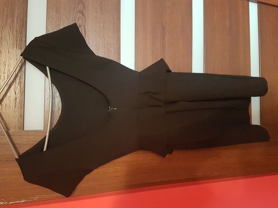 Sukienka Zara mała  czarna