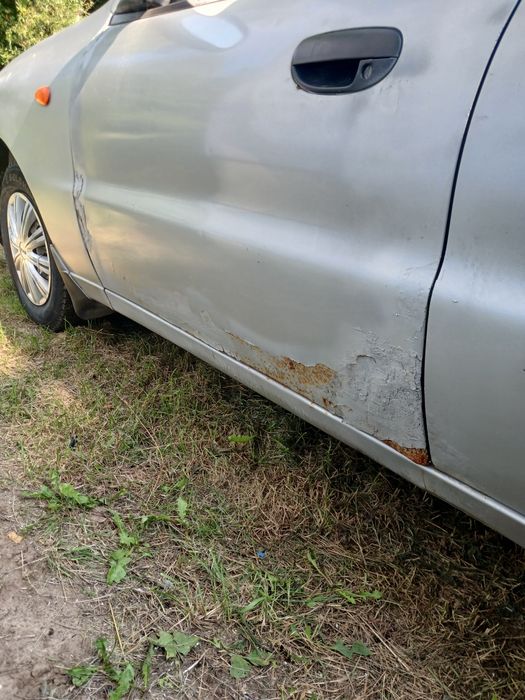 Автомобіль ланос 1.5