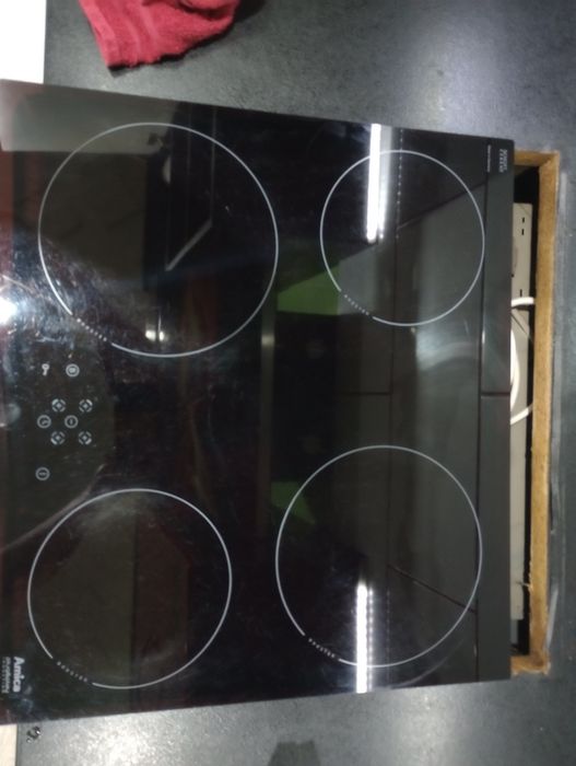 Płyta indukcyjna Amica