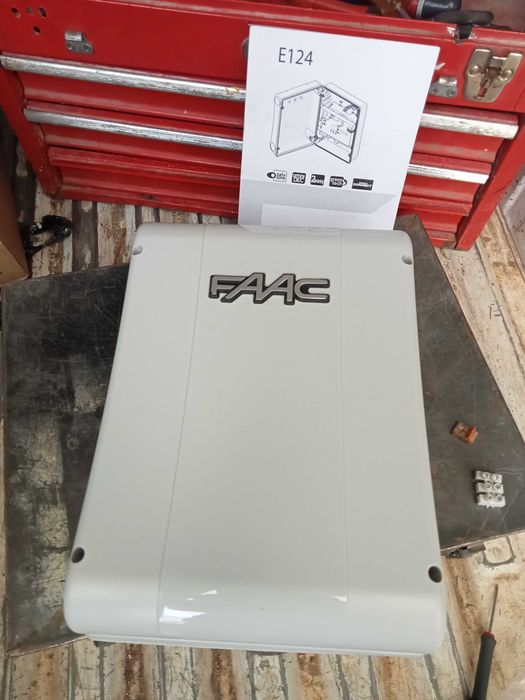 placa electronica FAAC E124