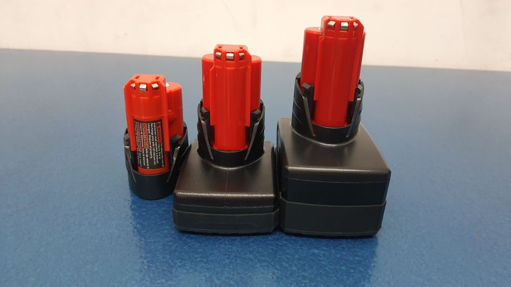 Аккумулятор большой Milwaukee M12 7.5, 7.8, 9 А/ч (Гарантия 9 месяцев)