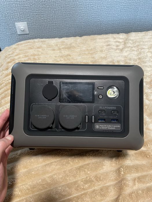 Станція Allpowers R600 (не вмикається) їй 3 місяця