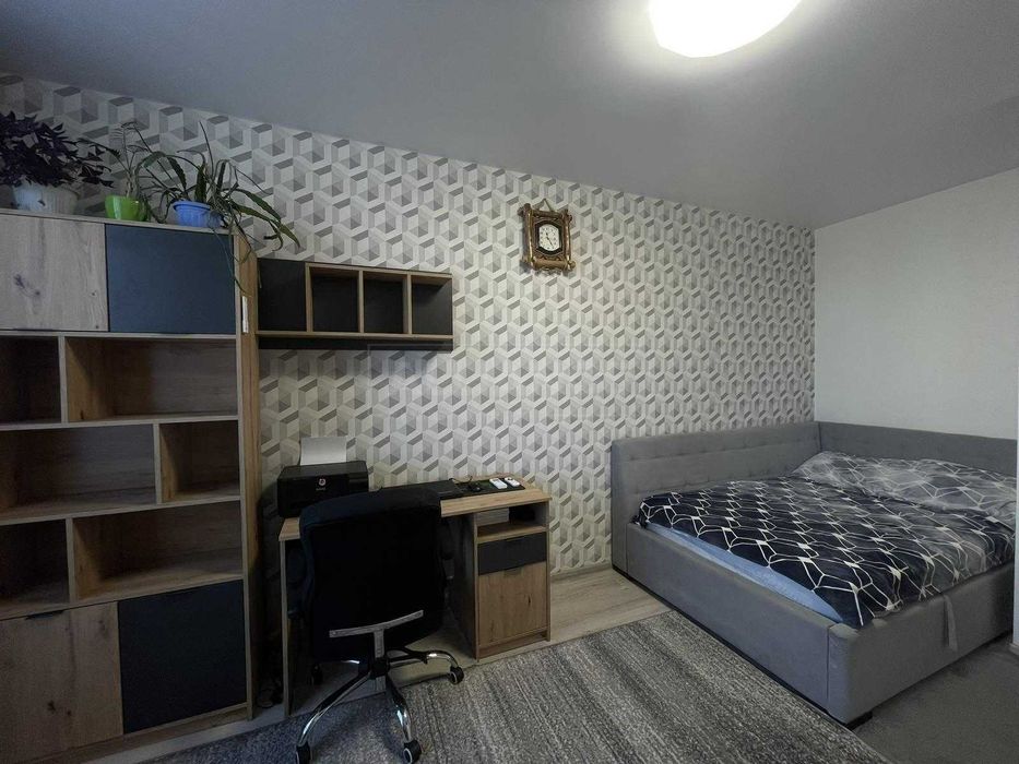 Цікава 3кімнатна квартира в низькоповерховому будинку