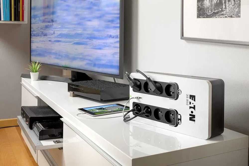 Zasilacz UPS Eaton USV 3S 850 FR