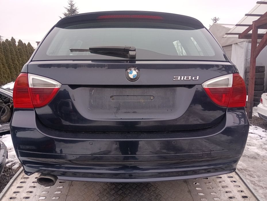 BMW E91 kombi zderzak tył tylni klapa MONACOBLAU A35/5 pdc czujnik tył