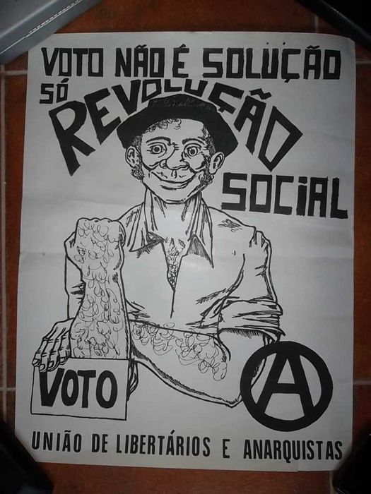 CARTAZES ORIGINAIS anos 70 artistas nacionais, formato grande