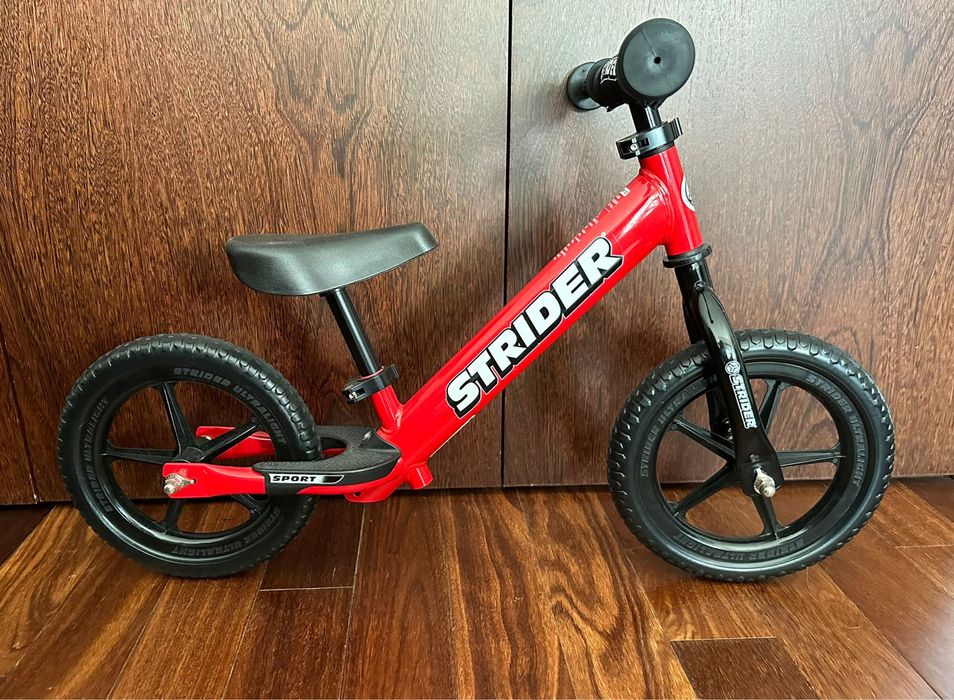 Strider 12 Max (vermelho)