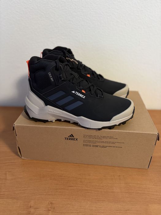Новые ОРИГИНАЛ оригінал ботинки черевики Adidas адидас Terrex AX4 Mid