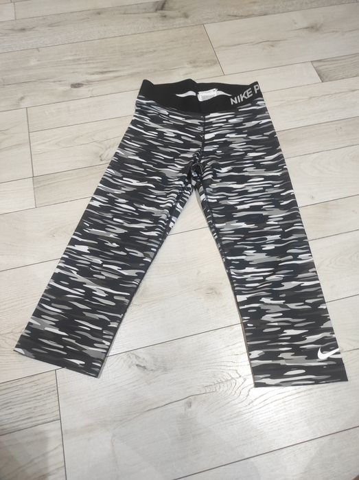Legginsy capri Nike Pro