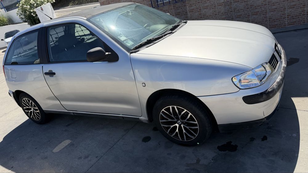 Seat Ibiza 6K3, comercial