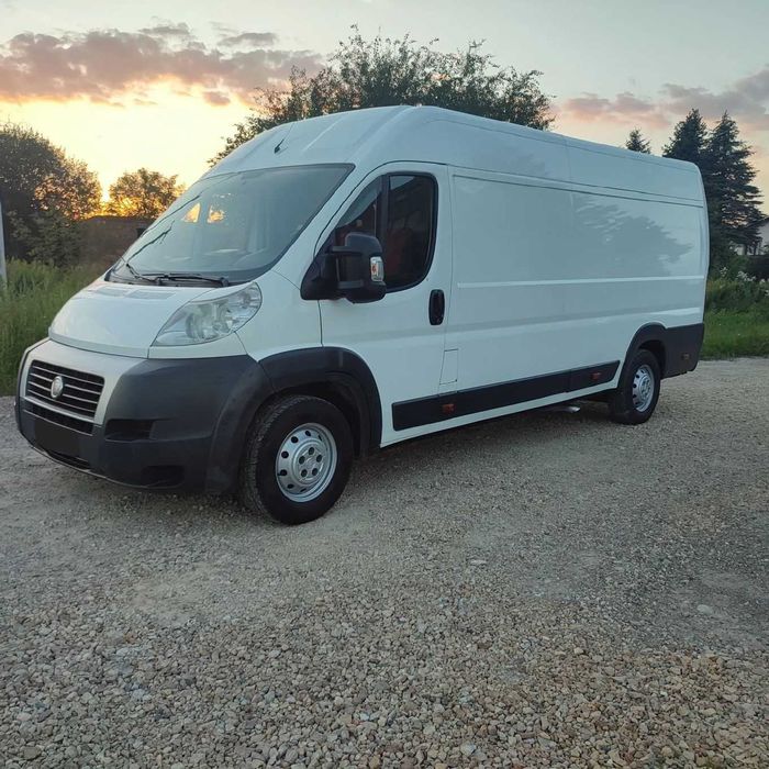 Tani Transport Przeprowadzki - Przewóz mebli i rzeczy - Bus