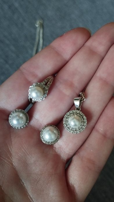 Conjunto em prata (colar, anel e brincos) contrastadas