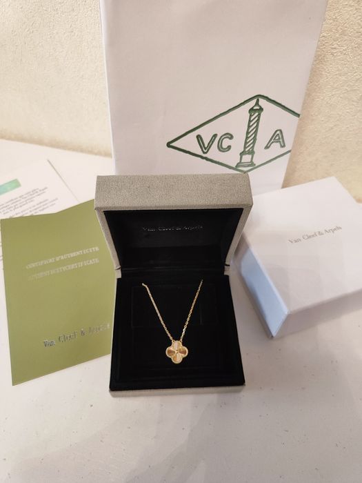Підвіска Van Cleef , проба Au 750