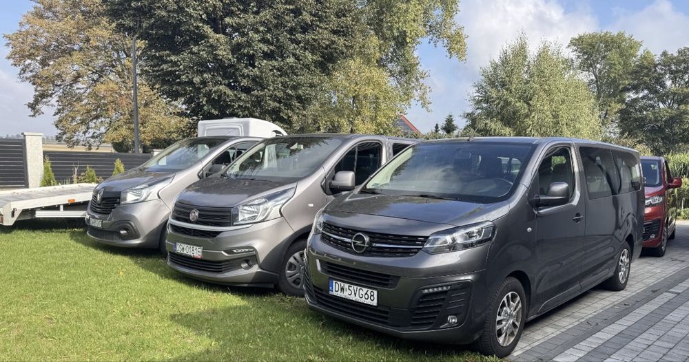 Wypożyczalnia samochodów osobowych, wynajem busa 9 osobowego