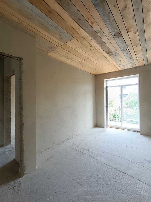 Продаж зданого Таунхауса, краща локація в Крихівцях