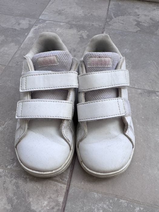 Кросівки Adidas на липучках
