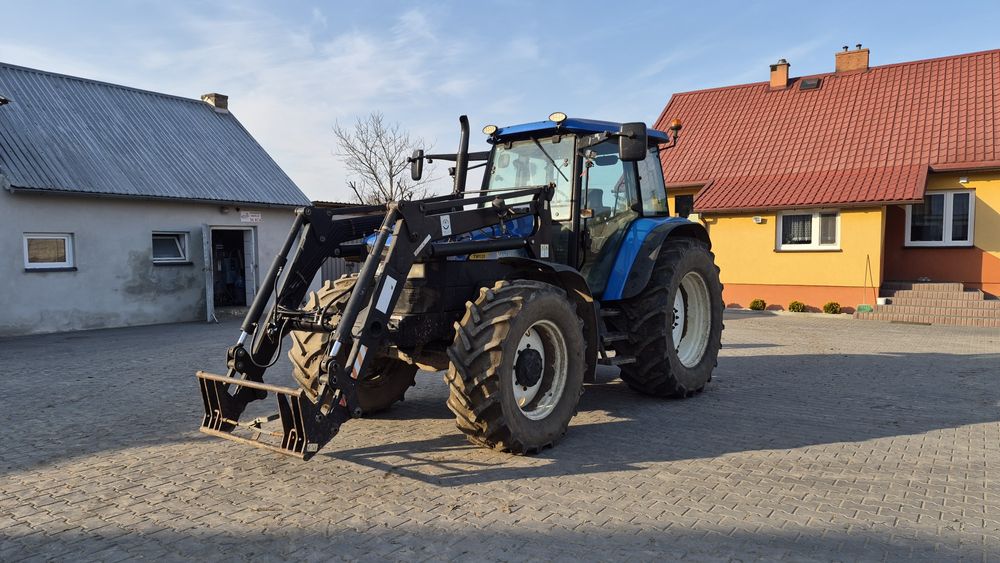 New Holland tm120