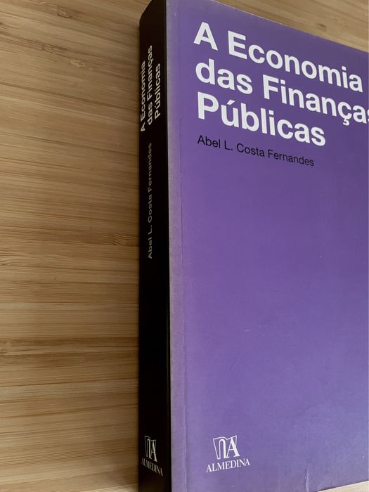 Livro académico “A Economia das Finanças Públicas”