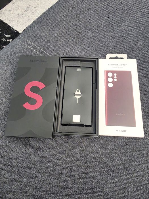 S22 Ultra 512gb + Case