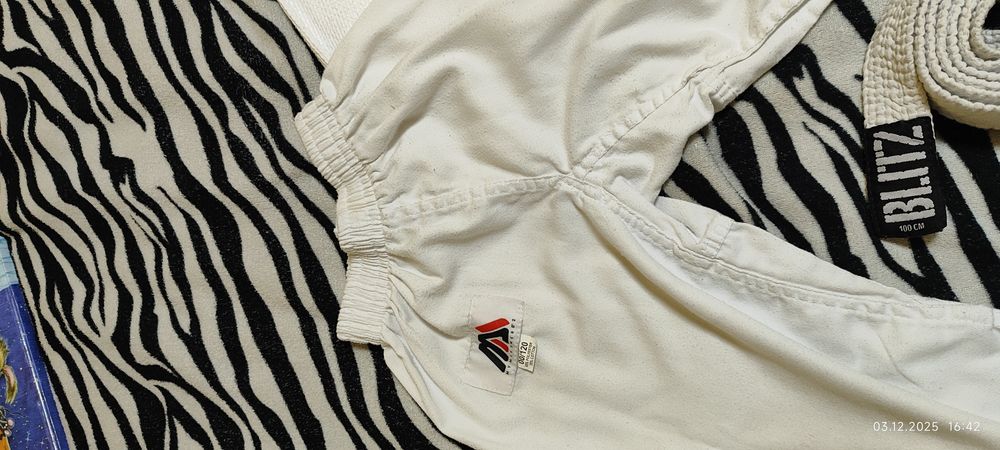 Кимано детское плотное для единоборств