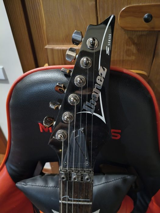 Vendo/troco Ibanez S570 Como nova