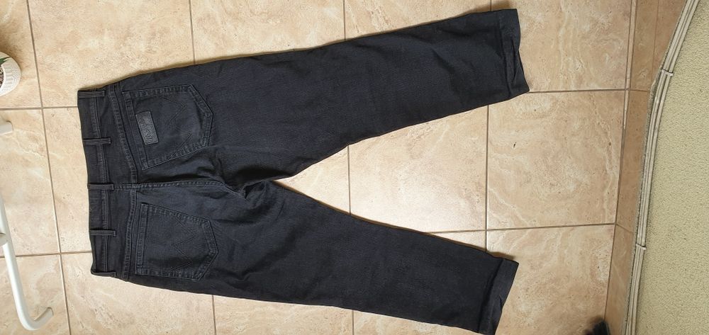 Spodnie dżinsowe WRANGLER TEXAS rozmiar W34 L30 stan bardzo dobry