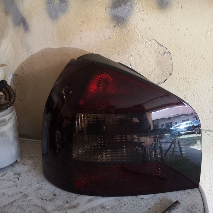 Lampy tyle do Audi A3  8l
