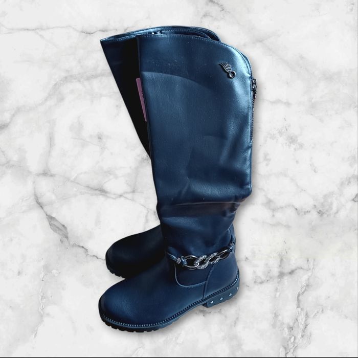 Новые зимние сапоги 36р.