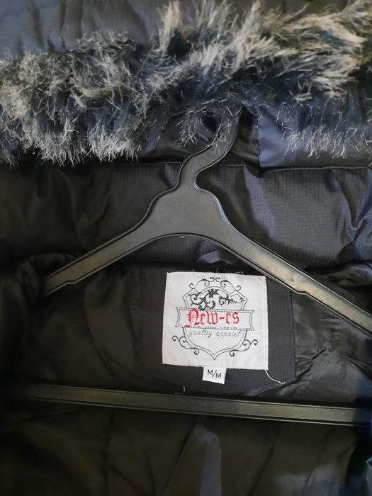 Vendo Kispo acolchoado preto novo por apenas 6 euros