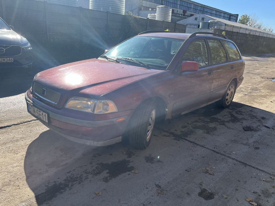 Volvo V40