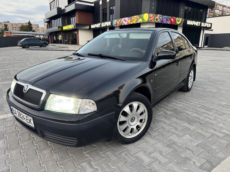 Продам Skoda Octavia Tour