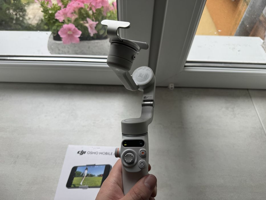 Gimbal DJI Osmo Mobile 6 – Stan idealny, mało używany!