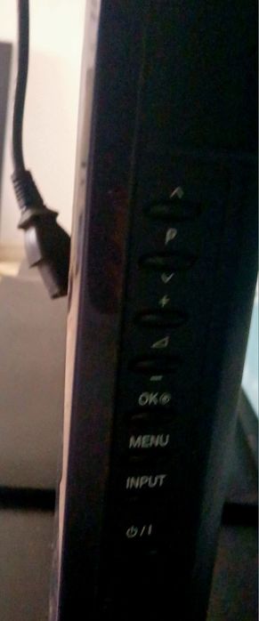 Televisão LG + cabos