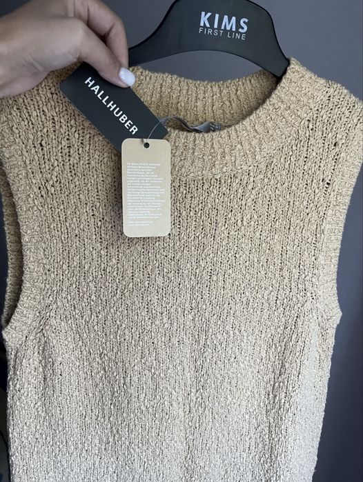 Жилет,жилетка женская Hallhuber