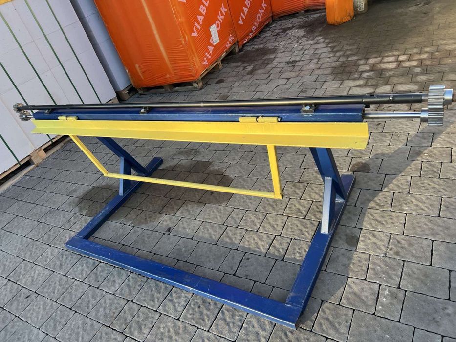 Станок (багетка) для ребра жосткості