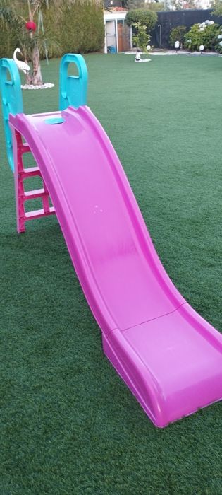 Escorrega com chafariz