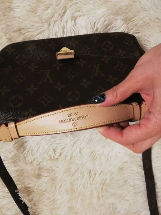 Torebka Louis Vuitton skóra skórzana monogram pochette metis